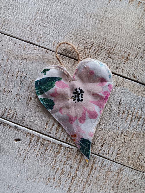 Primitive Heart Ornament