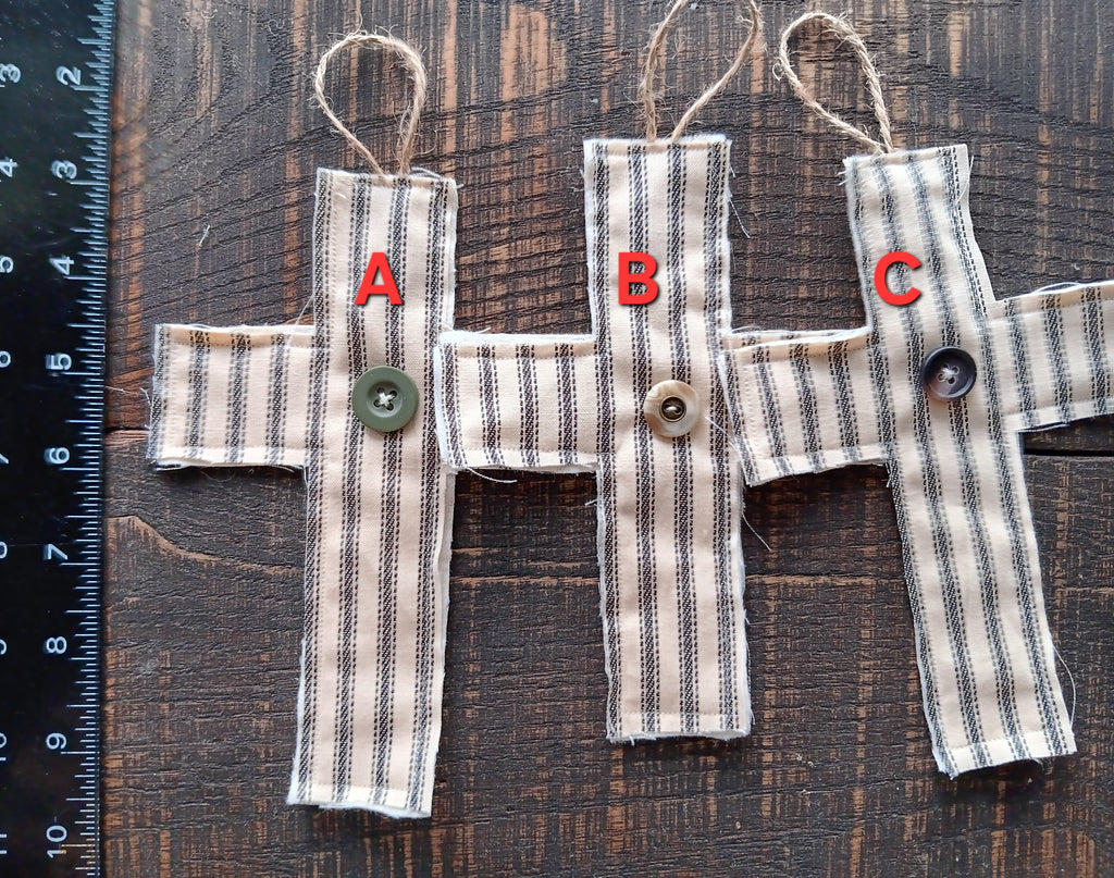 Primitive Quilted Cross